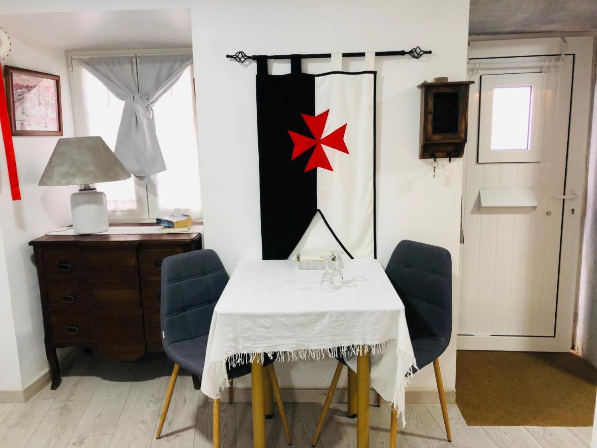 Вилла Pe Do Castelo Casinha - Pet Friendly & Garage Томар Экстерьер фото